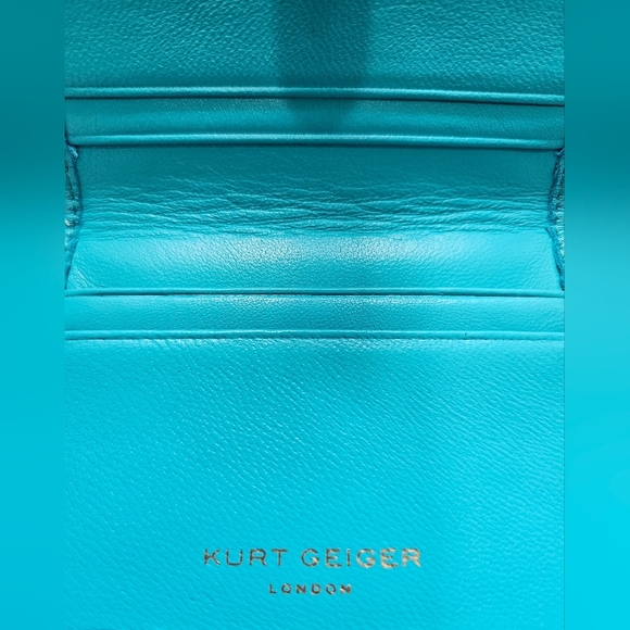 Kurt Geiger London New In Box Quilted Turquoise Card Holder - Picture 9 of 9